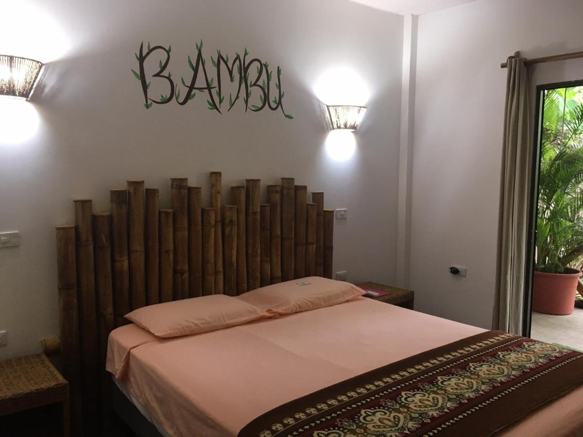 Casita Madame Hotel Puerto Lopez Ngoại thất bức ảnh