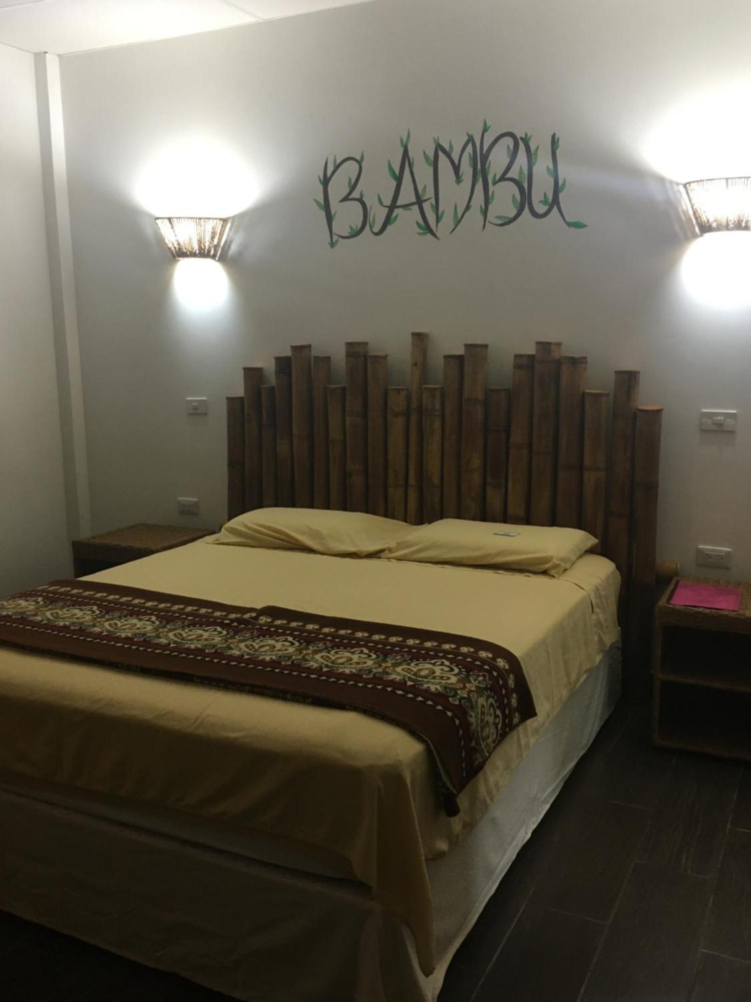 Casita Madame Hotel Puerto Lopez Ngoại thất bức ảnh